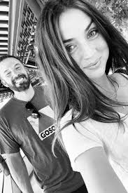 Ben Affleck 'upset' by Ana de Armas split as he 'really wanted relationship  to work' - Mirror Online