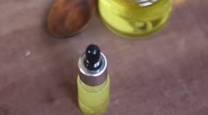 This hair growth serum is the result. Homemade Diy Hair Growth Serum To Stimulate Hair Stop Hair Fall The Everyday Blogger