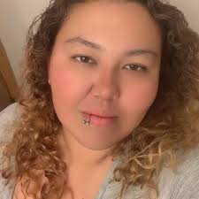 Viridiana Macias's Instagram, Twitter & Facebook