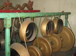 Check spelling or type a new query. Alat Musik Tradisional Provinsi Jawa Tengah