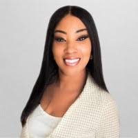 Nikita Hale's Instagram, Twitter & Facebook