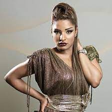 لقاء الفنانة مرام البلوشي في برنامج عالسيف يلقبها الجمهور بجوكر الدراما الكويتية. Ù…Ø±Ø§Ù… Ø§Ù„Ø¨Ù„ÙˆØ´ÙŠ Marambloushi ×˜×•×•×™×˜×¨