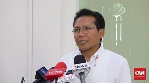 Tercatat, indeks demokrasi menurun, kpk melemah, ekonomi stagnan, penanganan covid keteteran, pembelahan di masyarakat, anomali penegakan hukum serta. Disurati Hamas Fadjroel Sebut Jokowi Kutuk Kekerasan Israel