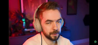 Jacksepticeye voiced Foxy in How to Make FNAF 3 Not Scary