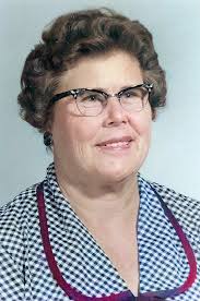 What schools offer early childhood education to 3rd grade?