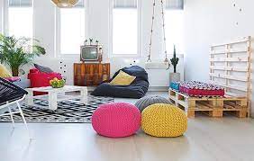 Halo, semuanya #dirumahaja bikin aku pengen #makeover ruang santai keluarga ku jadi lebih nyaman dan multifungsi. Ciptakan Ruang Keluarga Berkonsep Lesehan Yang Nyaman Dengan Tips Ini