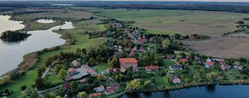 Von hermann göring, der 1932 reichtagspräsident geworden war, stammt der ausspruch: Bei Hempels Unterm Sofa Blankensee In Mecklenburg