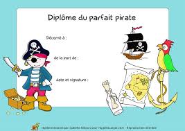 A L Abordage Moussaillon Le Diplome Du Parfait Pirate Est Attribue A Celui Qui Tient Son Epee Activite Manuelle Theme Pirate Pirate Activite Manuelle Dessin
