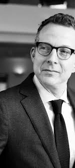 Scott Schechter's Instagram, Twitter & Facebook