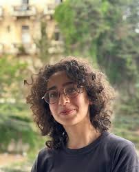 Ghia Secures Her First Job As A Front-End Developer - CodeBrave