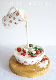 Strawberries Cream Gravity Defying Cake Food Anti Gravity Cake Gravity Cake Gravity Defying Cake