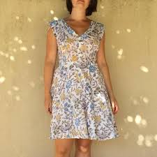 Savesave patron robe ludivine for later. Thread Needles La Communaute Couture