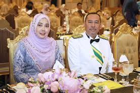 Yang dipertuan agong, sultan muhammad 5 berkenan berangkat menghadiri majlis santapan diraja sempena pertabalan. Kkmm Category Majlis Jamuan Negara Sempena Tamat Tempoh Pemerintahan Pada 10 12 2016 Image Majlis Jamuan Negara Sempena Tamat Tempoh Pemerintahan Seri Paduka Baginda Yang Di Pertuan Agong Xiv Di Istana Negara Kuala