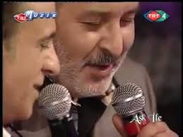 Yollardan değil insanlardan usandım yalancılardan usandım iki yüzlülerlerden usandım nankörluk yapanlardan usandim. Ali Surmeli Yollar Seni Gide Gide Usandim Youtube