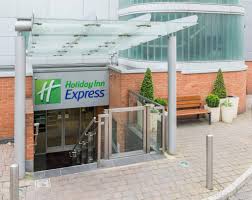 Excel exhibition centre is minutes away. Holiday Inn Express London Swiss Cottage