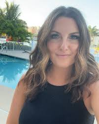 Melissa Schmit (@melissaschmit) • Instagram photos and videos