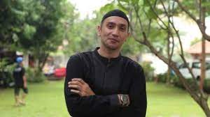 Tapi tak hanya berakting, gary iskak juga jadi produser film mangga muda. Tora Sudiro Jadi Mentor Gary Iskak Selama Syuting Film Mangga Muda