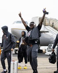 touched down in London town 🛬