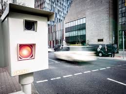 Ab wann wird man geblitzt? Frankfurt Neue Kombinierte Blitzer In Der Stadt Aufgestellt Frankfurt