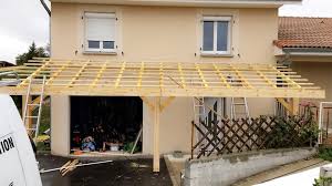 Avancer de toit en bois. Jds Charpente Creation D Une Avance De Toit Pour Notre Facebook