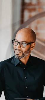 Lloyd Lawson, Physiotherapeut in Berlin : Termin online buchen