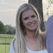 Shana Taylor's Instagram, Twitter & Facebook