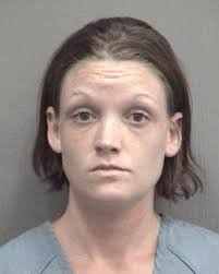 Police: Man turned off by woman's smile, so she took his cash