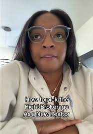 Why I Signed with A Boutique Style Brokerage As A New Agent