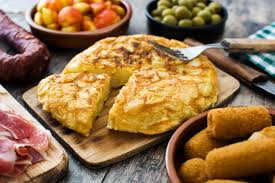 Last week i threw a little tapas dinner party and it was sooo much fun. 6 Easy Recipes For Throwing A Spanish Tapas Party Dive Into Language
