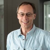 20+ perfiles de «Amacker»