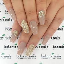Christmas Nails To Complete Your Unforgettable Holiday Image Christmas Nails Acrylic Christmas Nails Formal Nails