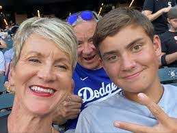 Karen Hofer's Instagram, Twitter & Facebook