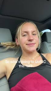 Laura Roommate Trend