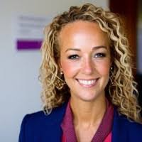 Lori Oates's Instagram, Twitter & Facebook