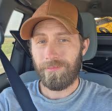 Like new ! Use only few times . Been in storage . I dint have natural gas!  4. 0. 9. 2. 2. 4. 4. 0. 2. 6