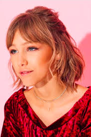 You also can search such website that may be good to develop knowledge of girls. 9 Chic Hairstyles We Re Stealing From Songstress Grace Vanderwaal