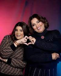 شارك شقيق الفنانة الكويتية، هيا الشعيبي، مقطعا مصورا لها، عقب الإفراج عنها في قضية اتهامها بنشر فيديو فاضح عبر حسابها الخاص على موقع سناب شات. Ù† On Twitter Ø±Ø³Ù…ÙŠØ§ Ø§Ù„Ù‡Ø§Ù… Ø§Ù„ÙØ¶Ø§Ù„Ø© ØªÙ‚Ø§Ø¶ÙŠ Ø§Ù„ÙÙ†Ø§Ù†Ø© Ù‡ÙŠØ§ Ø§Ù„Ø´Ø¹ÙŠØ¨ÙŠ Ù§ Ù‚Ø¶Ø§ÙŠØ§ Ù…Ø®ØªÙ„ÙØ©