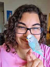 Baby storm's friendly behavior helping other birds feel less afraid