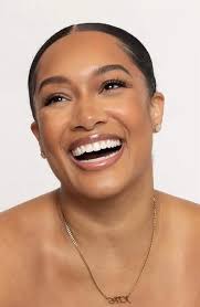 Yall i might be late saying this, but sistas is