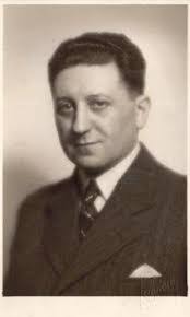 Elsa Klein's Instagram, Twitter & Facebook