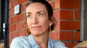 Ebony Marsh's Instagram, Twitter & Facebook