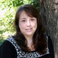 Regina Magee's Instagram, Twitter & Facebook