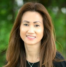 Shelly Lie, Howard Hanna Realtor