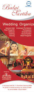 Cari informasi cara desain spanduk secarat tepat dan sederhana yang perlu diketahui konsumen dengan kebutuhan media iklan spanduk cukup tinggi. Cantik Desain Banner Wedding Organizer Erlie Decor