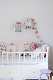 Ich Wollte Es Euch Ja Schon Lange Zeigen Aber Irgendwie Kam Weihnachten Dazwischen Valerie Schlaft Seit Novem Kinder Zimmer Bett Kinderzimmer Kinderbett Ikea