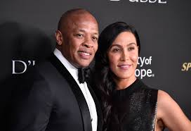 In the letter's contents, the rapper asked if she was doing well and had realized that she needed to quit her relationship with threatt and come home to her doctor, adding that he would take care of her. Dr Dre S Estranged Wife Nicole Young Says Dre Secretly Hid Assets