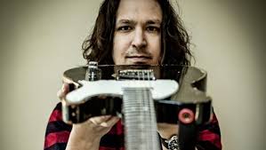 Blues guitarist Davy Knowles celebrates Rory Gallagher