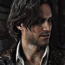 Luis Serra's Instagram, Twitter & Facebook