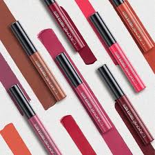 Matte definition, having a dull or lusterless surface: Buy Lakme Forever Matte Liquid Lip Colour Red Carpet Online At Best Price Bigbasket
