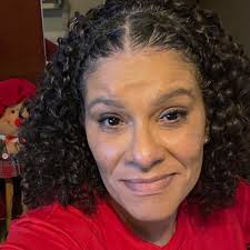 Tabitha Krause's Instagram, Twitter & Facebook